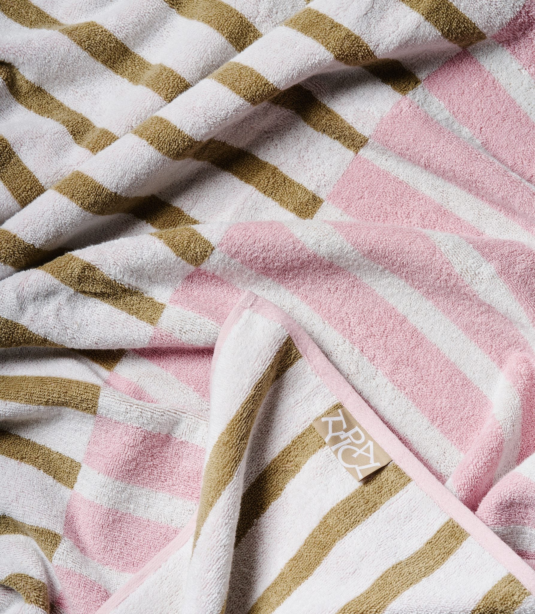 Block Swap - Workshop White, Petal Pink, Everyday Khaki