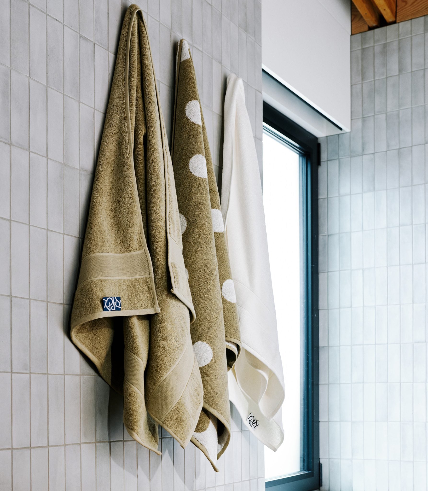 Scattered Polka Dot - Everyday Khaki, Workshop White
