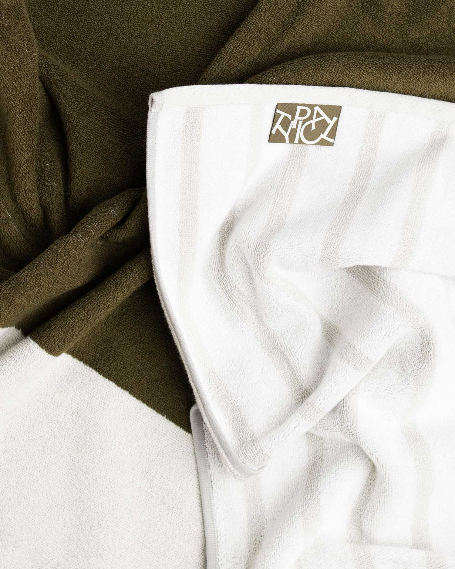 Two-Tone B Side - Ceramic Clay, Moss Green